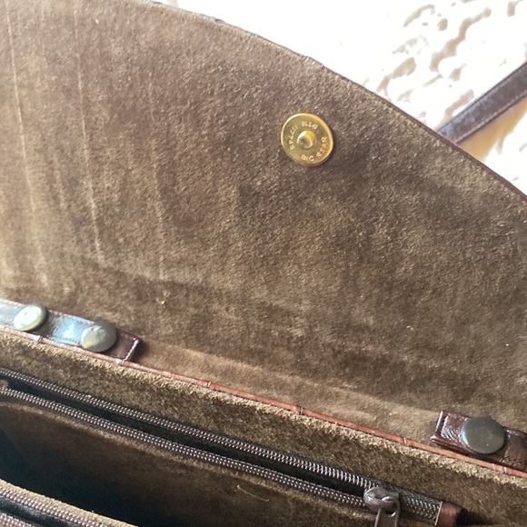 Eel skin bag, rich brown with brown suede interior. Excellent condition! - Picture 5 of 7